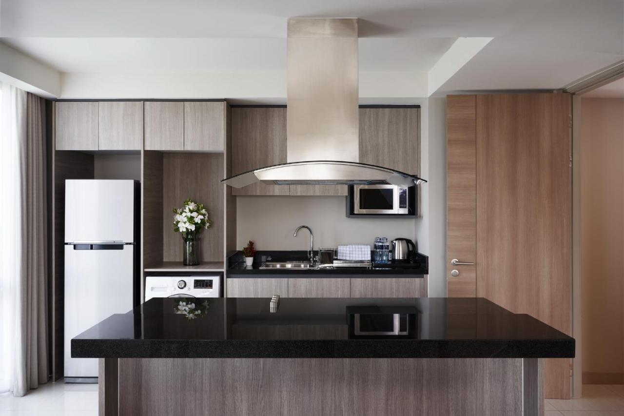 The Park Nine Hotel Suvarnabhumi Bangkok Bagian luar foto A modern kitchen